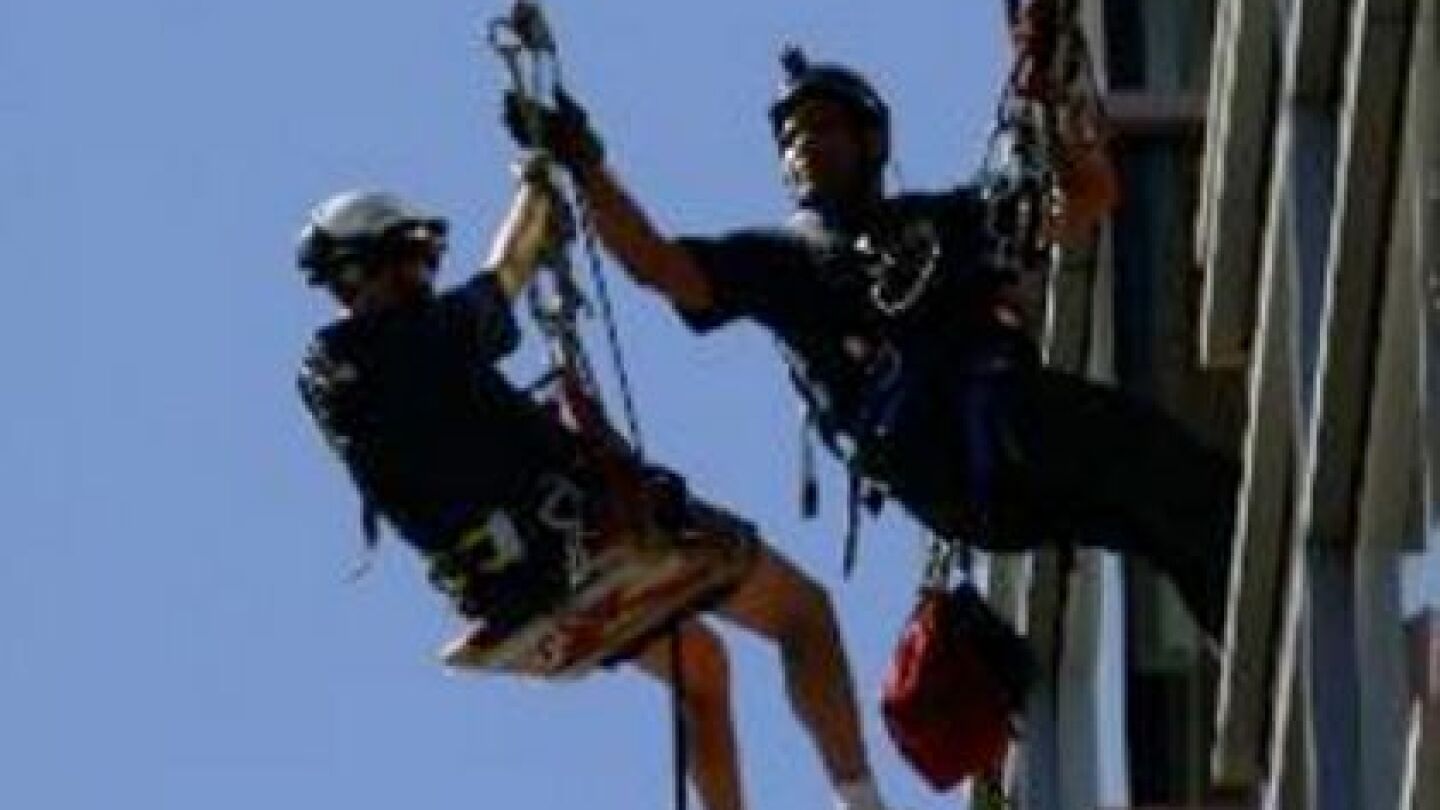 Rope rescue: 6 steps to rescuing victims at mid-height