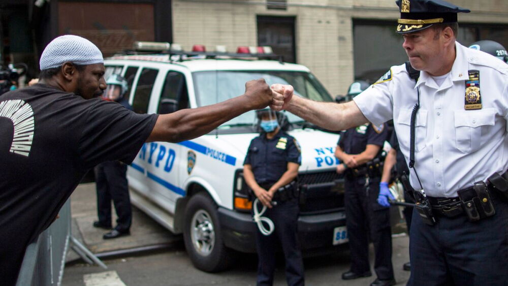 Police Interaction How daily interactions can improve police-community trust