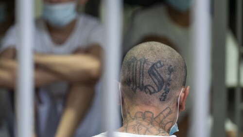 El Salvador US Noem