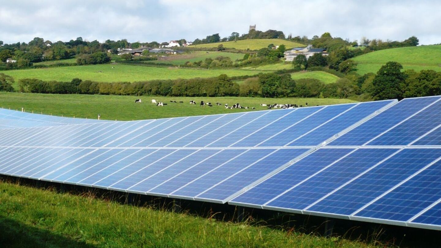 solar_farm_renewable_energy-1.jpg