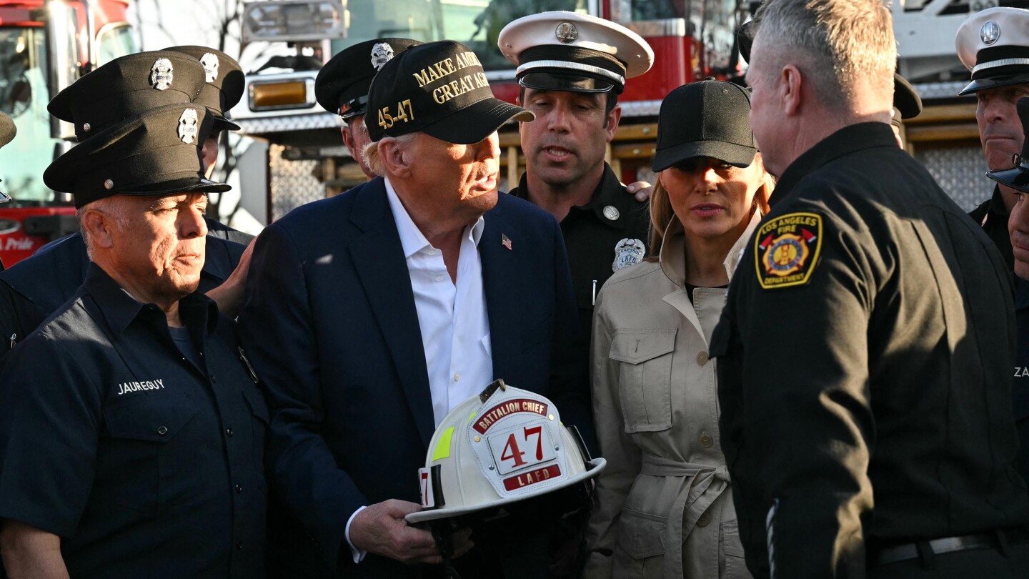 US-NEWS-CALIF-WILDFIRES-TRUMP-5-GET