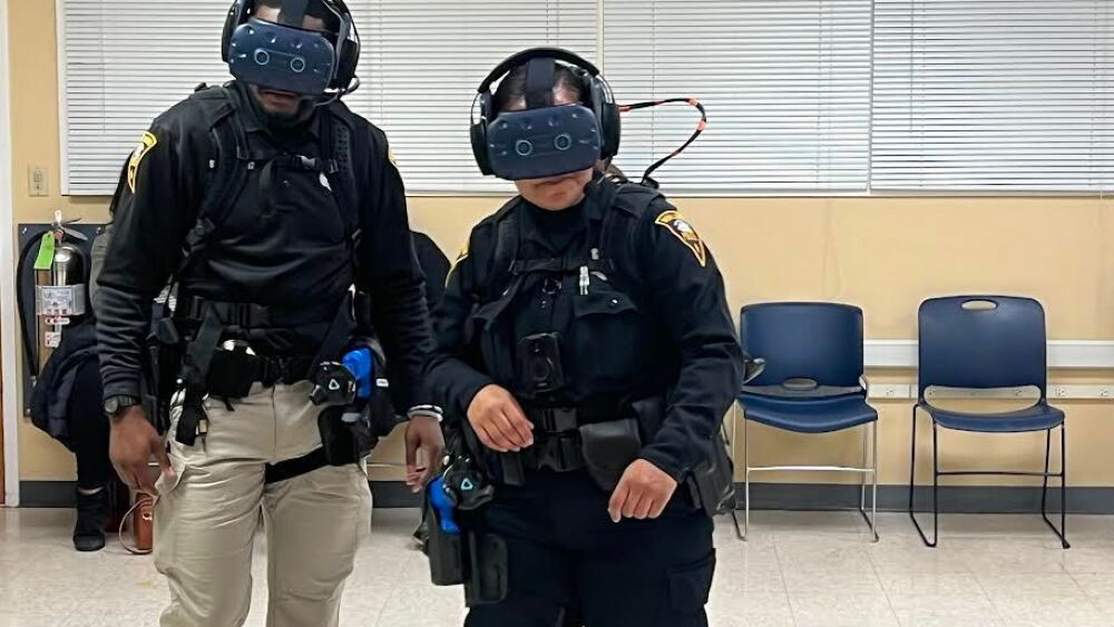 Dynamic Police Training Conn. police using virtual reality to train officers in de-escalation ...