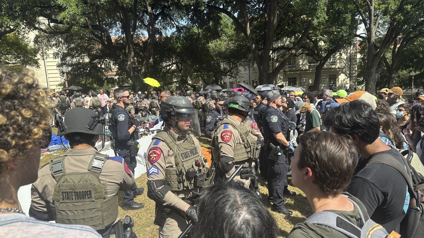 The evolution of protest policing: Article series shares lessons from ...