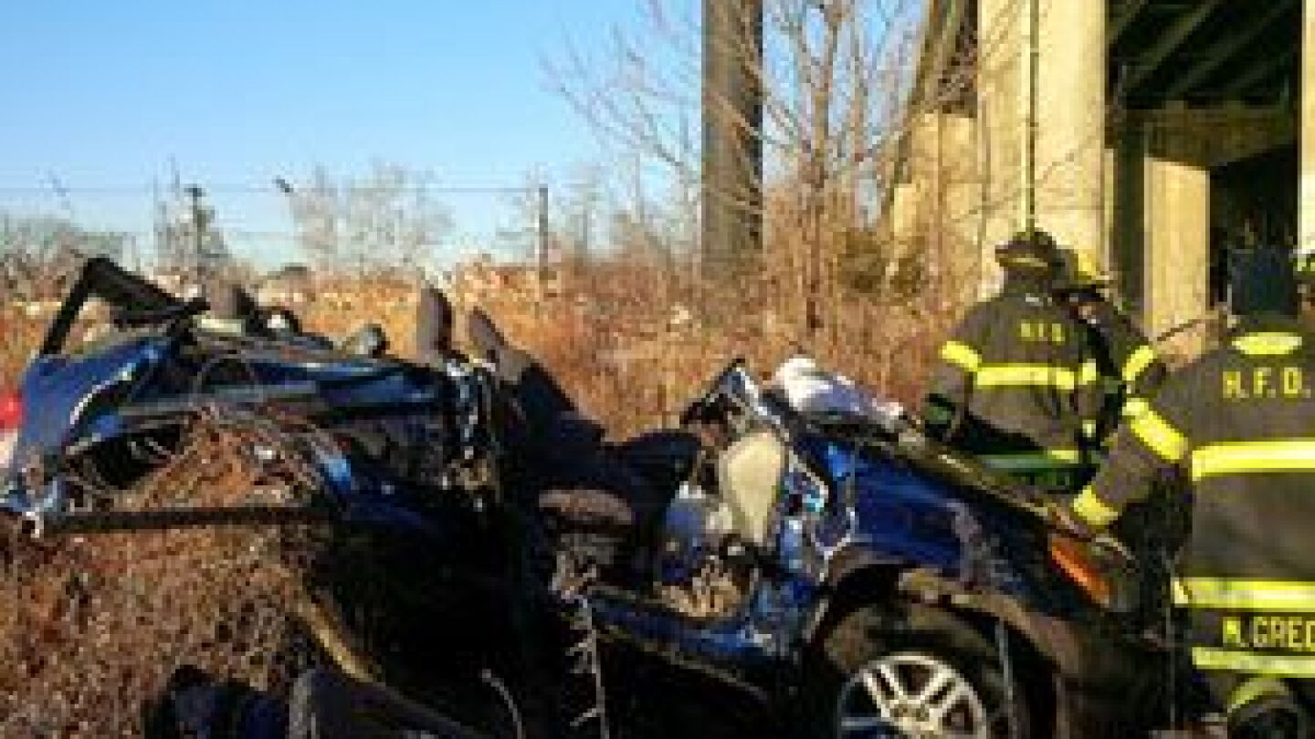 Catapult Injuries SUV catapults 60 feet off bridge; 2 survive with minor injuries