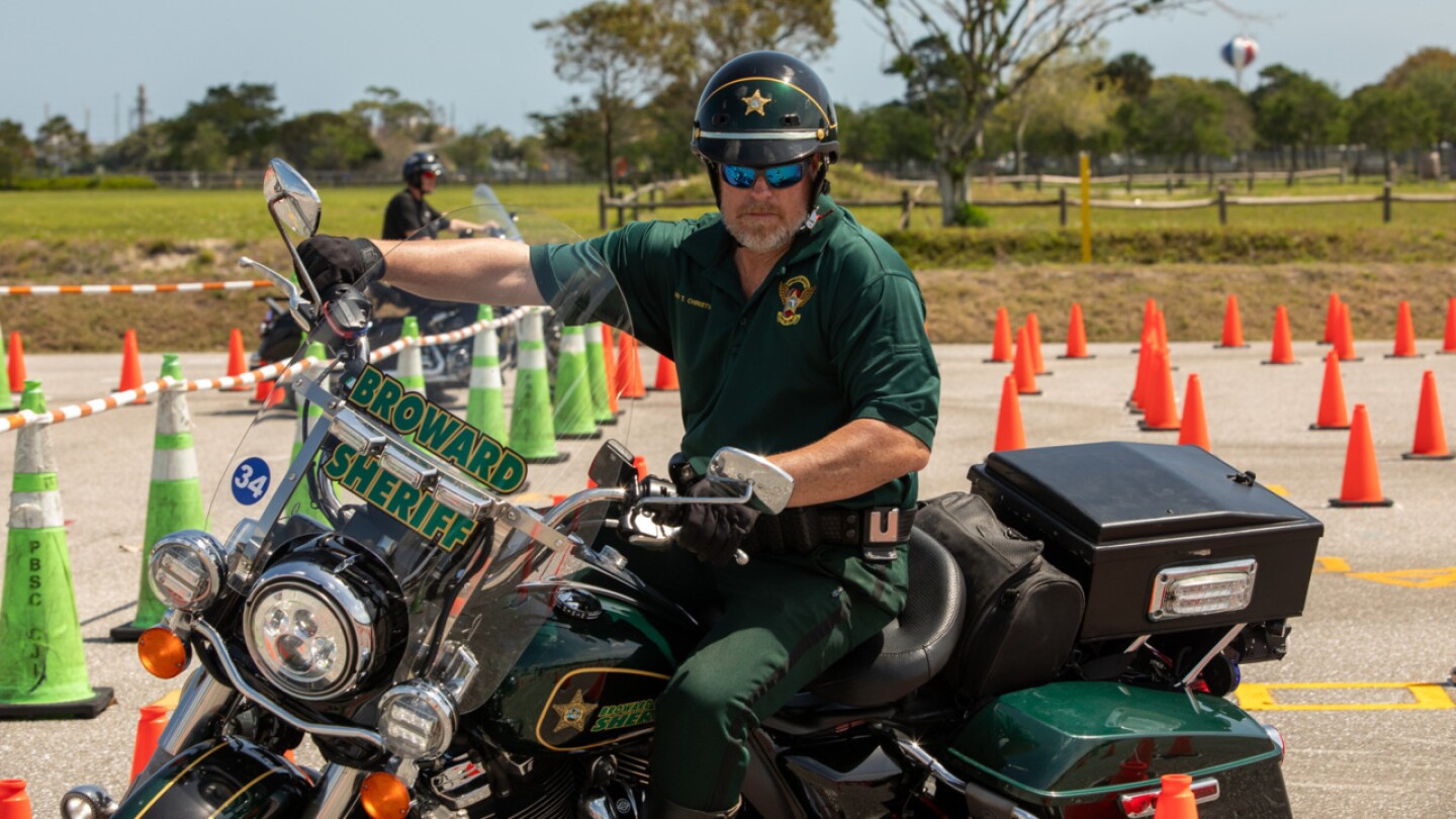 Motorcycle rodeo brings police and civilian riders together in ...