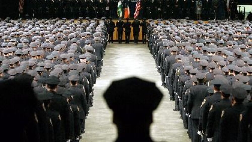 How to use a recruitment consultant to find and hire cops