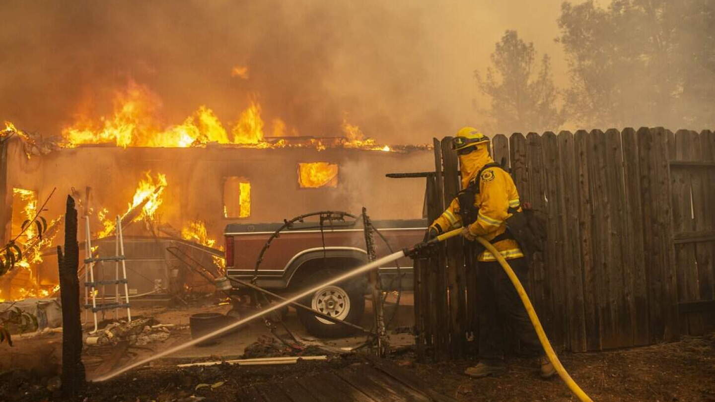 Calif. governor signs bill ordering study on compensating PG&E wildfire victims in full