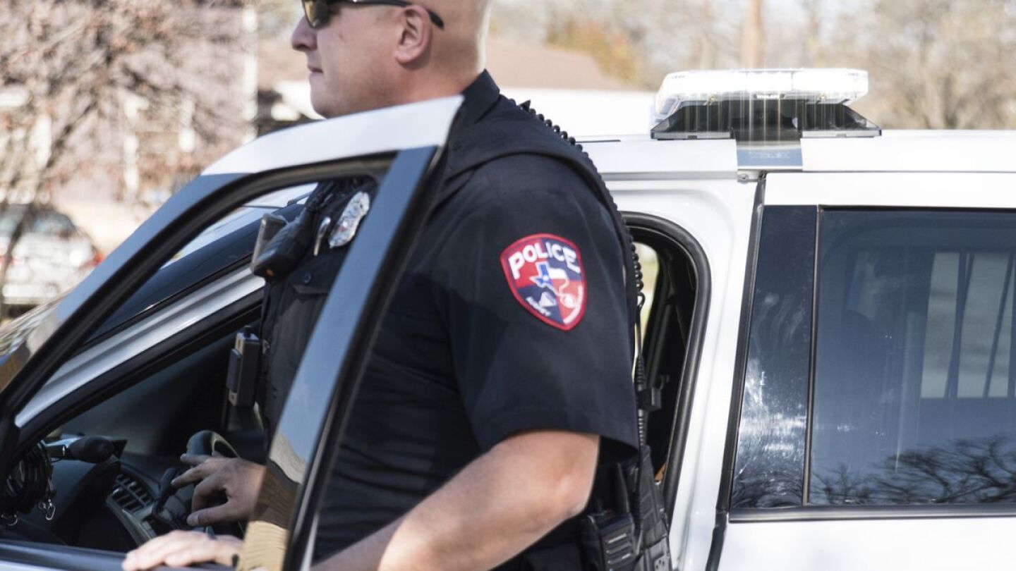 How police can prevent the breakdown of radio communications