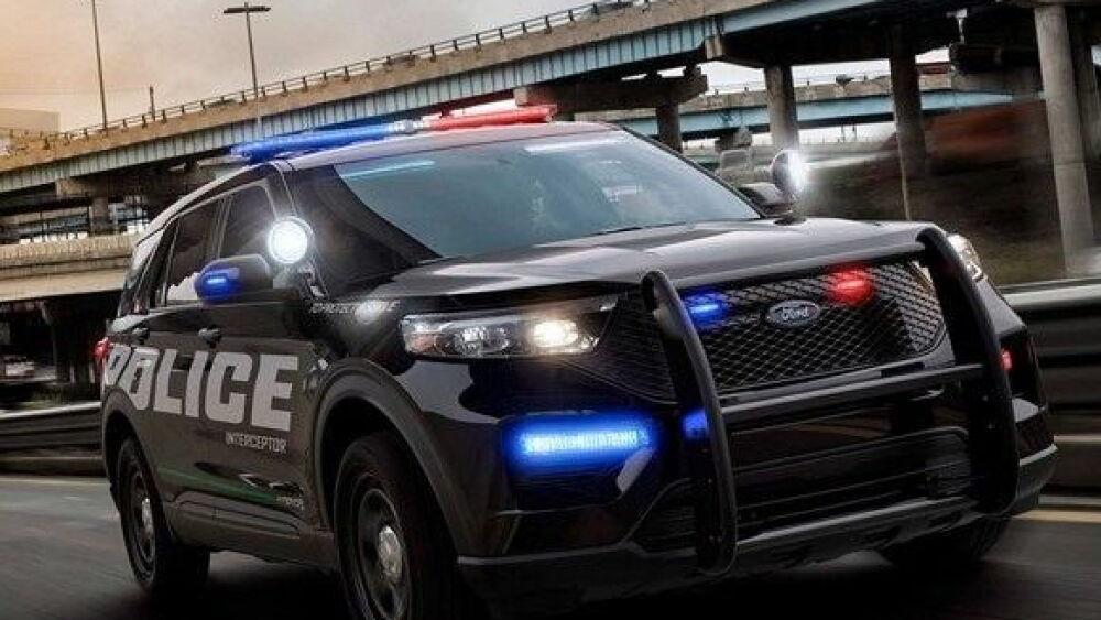 Ford says new hybrid police SUV hits 137 mph, will save taxpayers
