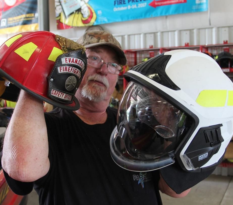 Iowa firefighters try out Euro-style fire helmets
