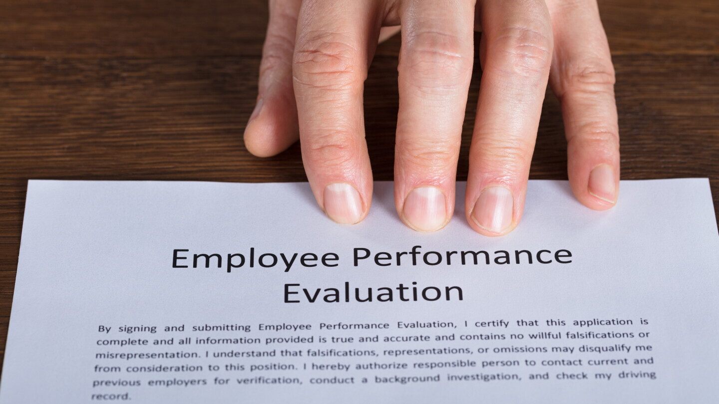 Performance Review Fail Why EMS performance reviews fail and how leaders can fix them
