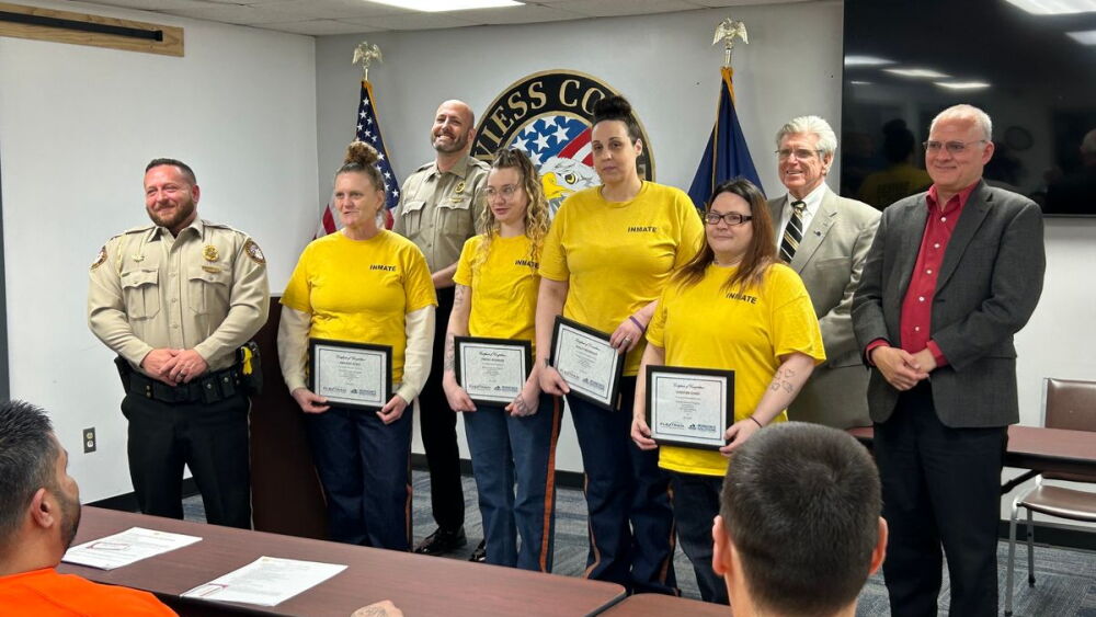 Ky Female Inmate Inmate 1st group of female inmates complete workforce readiness program at Ky ...