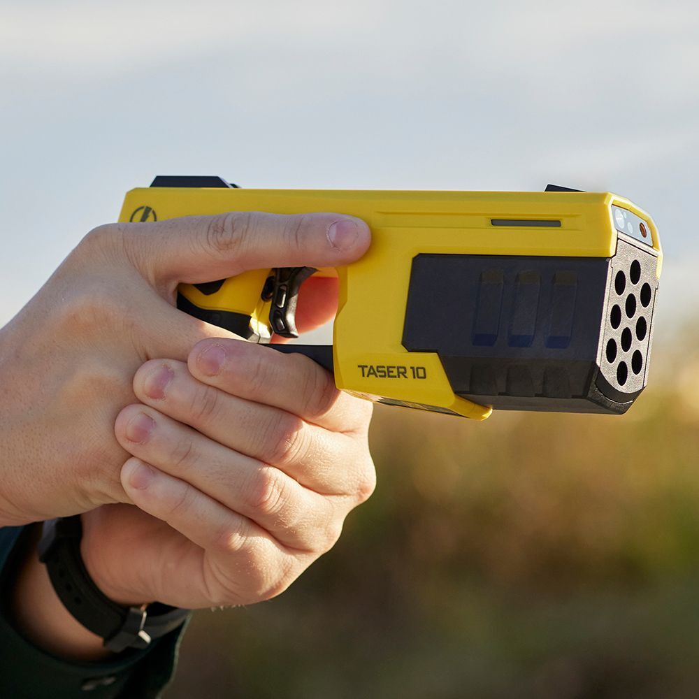 Axon-TASER-10.jpg