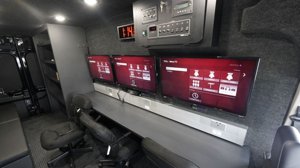 Wis. agency takes delivery of new mobile command center