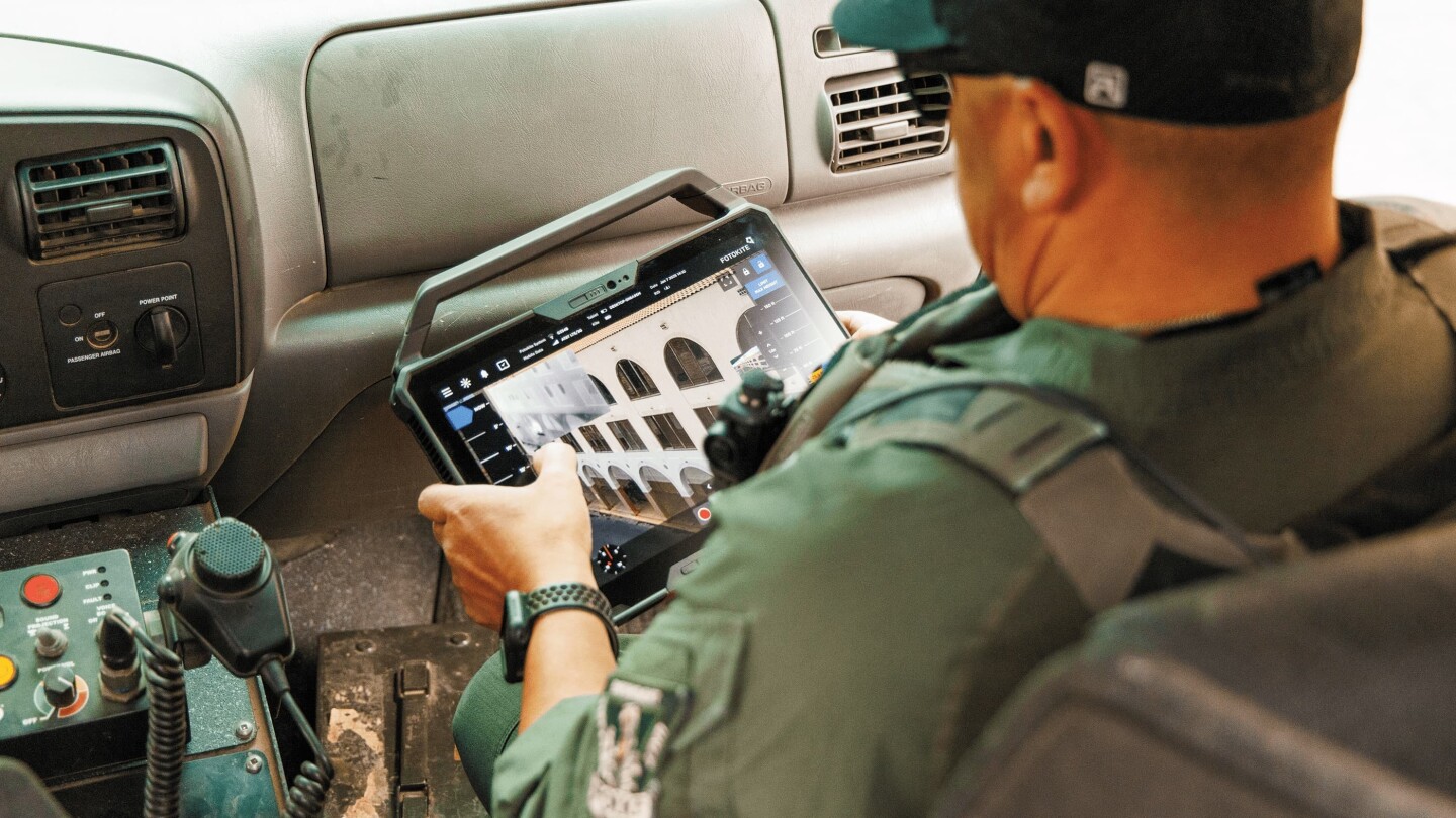 Fotokite_LE-Photography-084-2800x1575-1 - Copy.jpeg