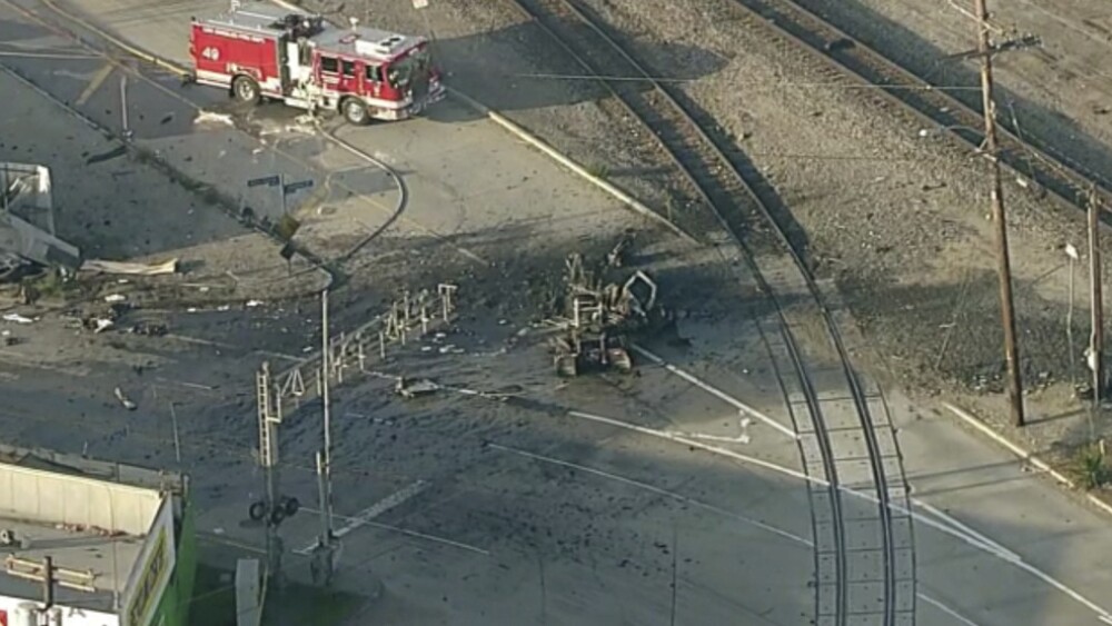 Explosion during truck fire injures 7 LAFD firefighters
