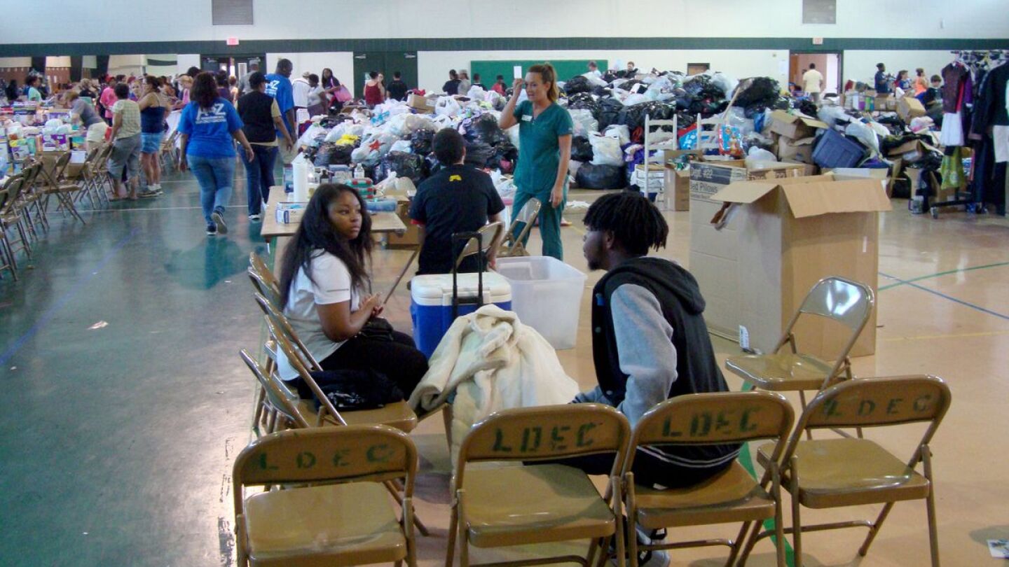 Baton Rouge flooding shelter