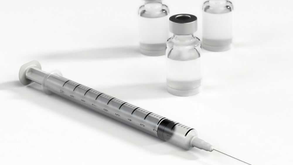 syringe-1884758_1920-1.jpg