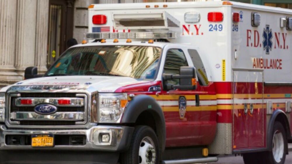 ambulance-1497892231XSJ.jpg