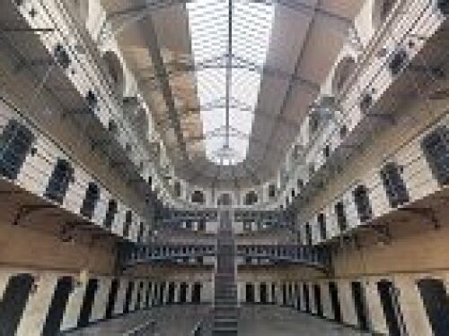 jail-1817900_1280-1.jpg