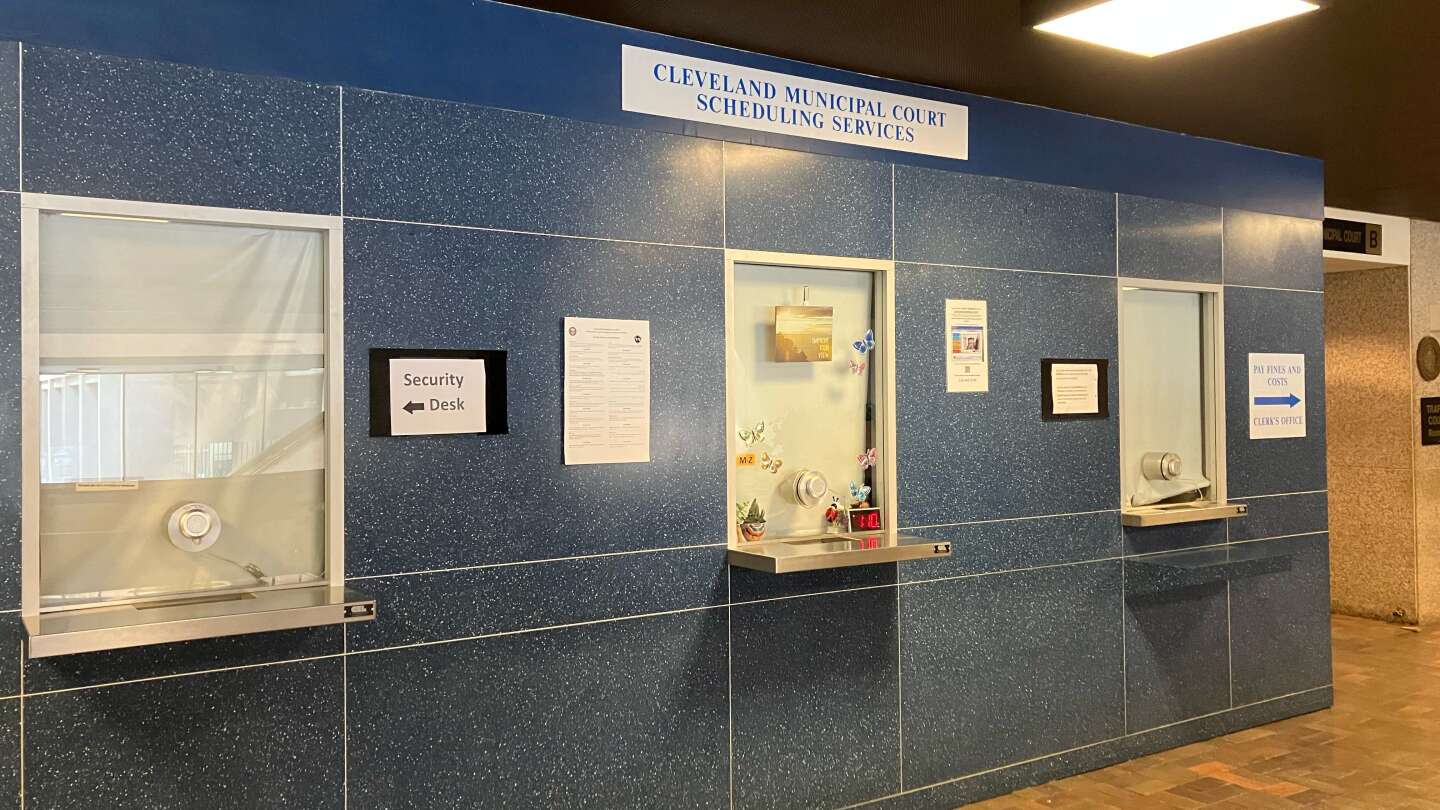 US-NEWS-CLEVELAND-MUNICIPAL-COURT-REMAIN-CLOSED-1-PLD.jpg
