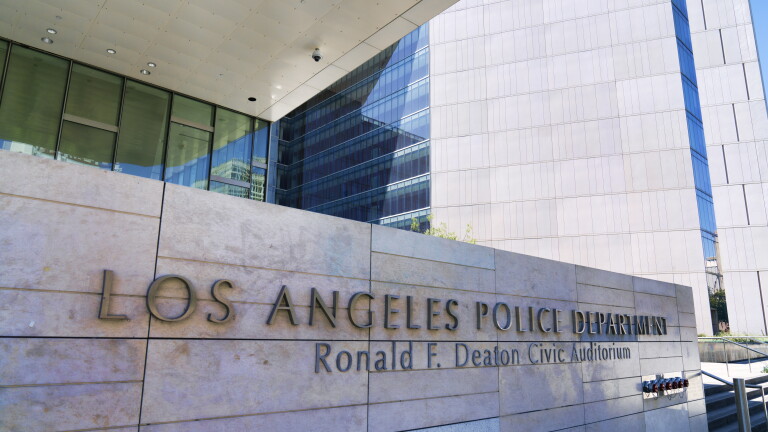Labc Enforcement Policy LAPD officers required to verify ICE agents’ identities under new policy