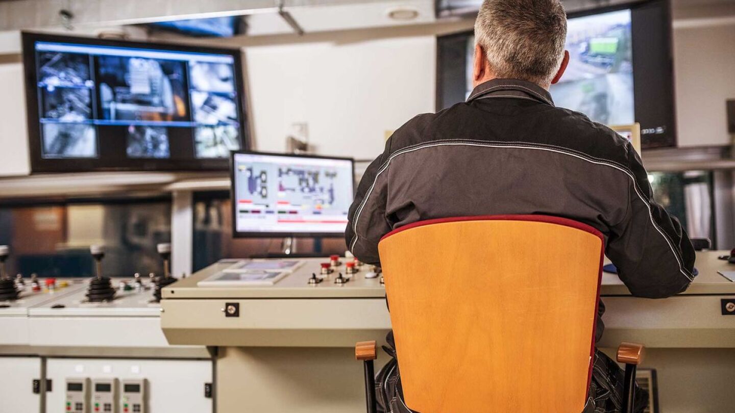 How tech changes are evolving 911 dispatch | PoliceOne.com