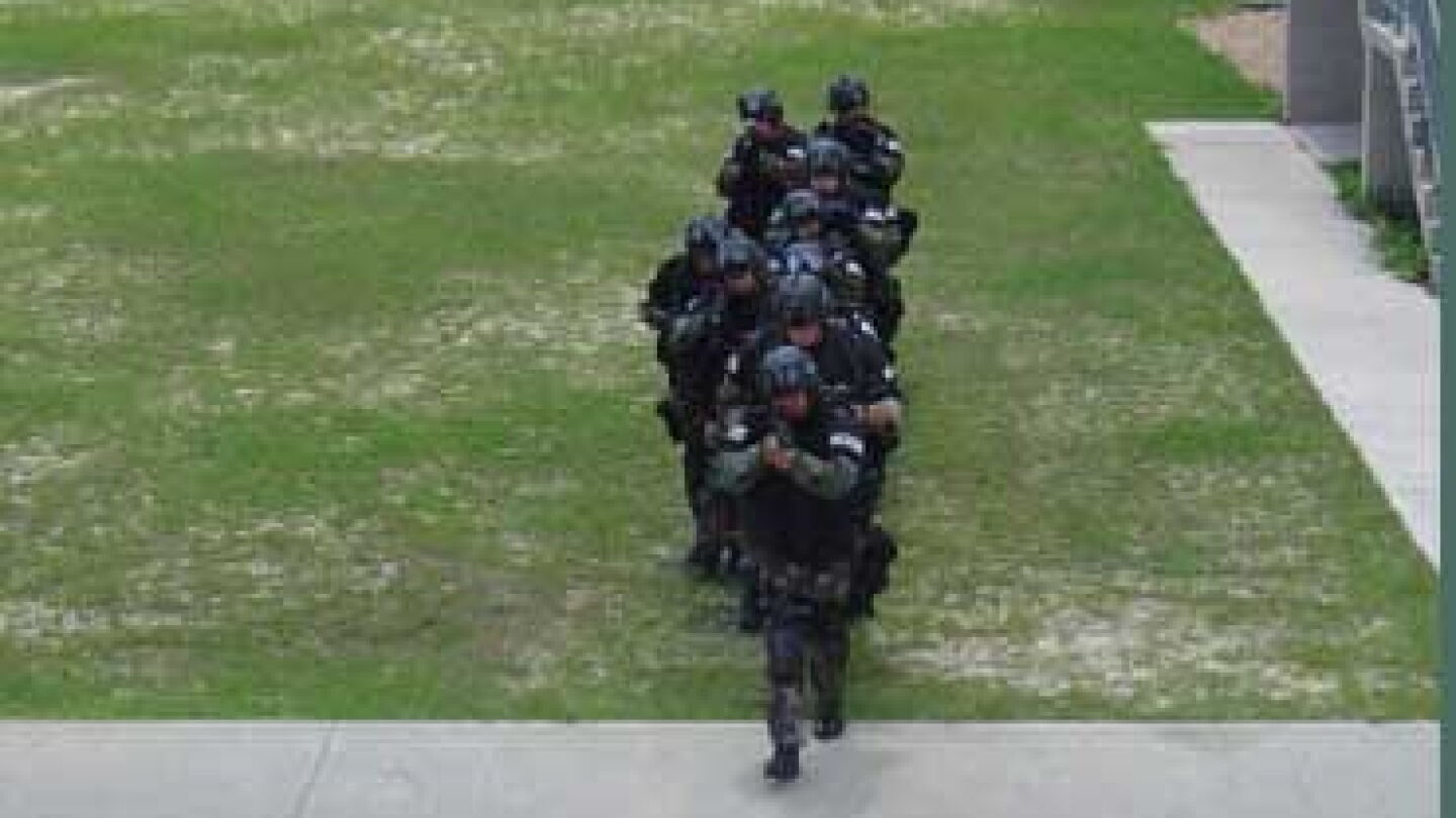 Building approach for SWAT: Wedge vs. Stack