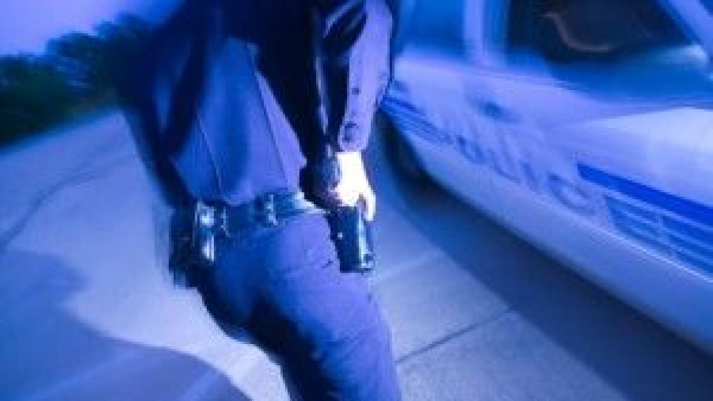 Police-Running-with-Gun-300x200.jpg