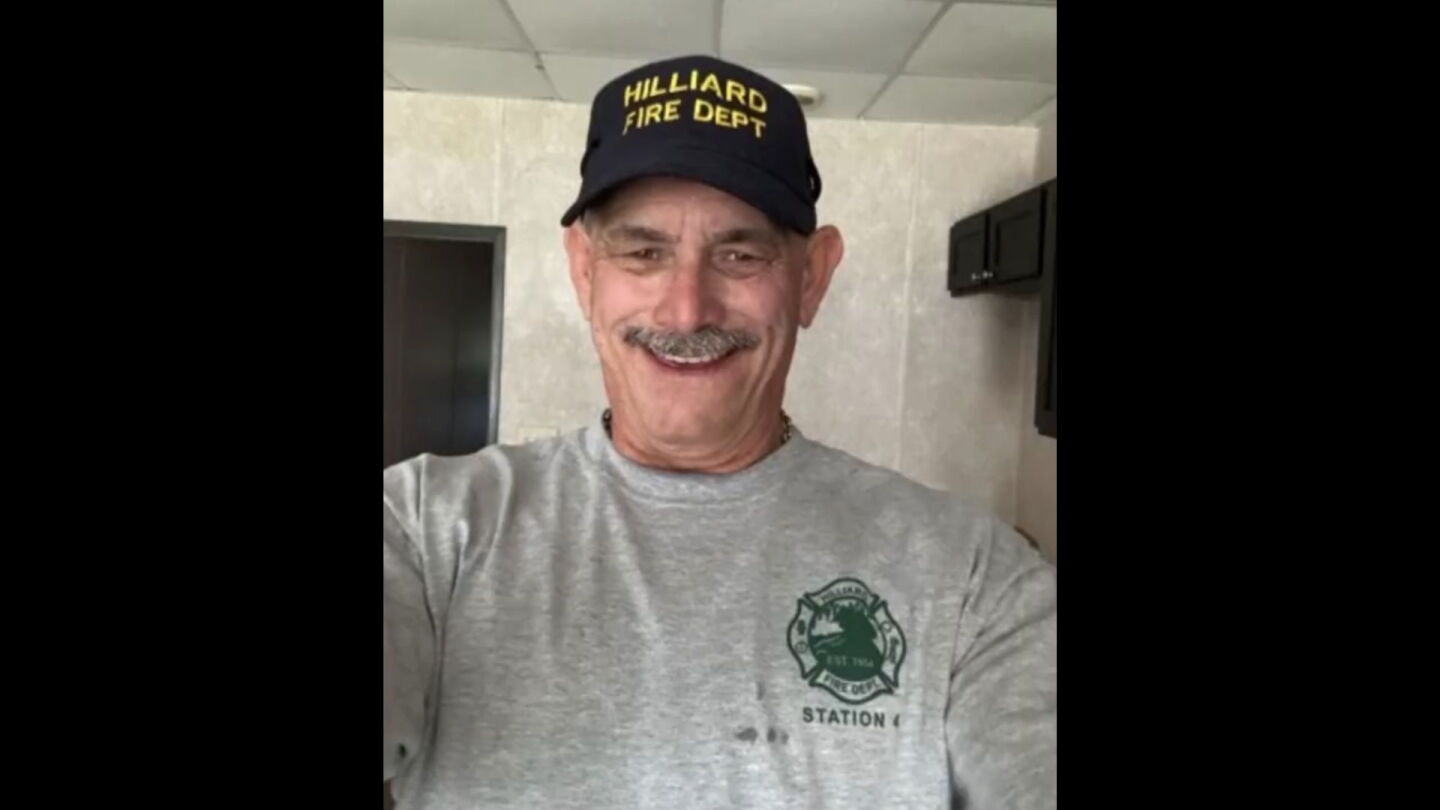Ems Command Vehicles Florida volunteer firefighter dies battling wildfire as Southeast fire ...