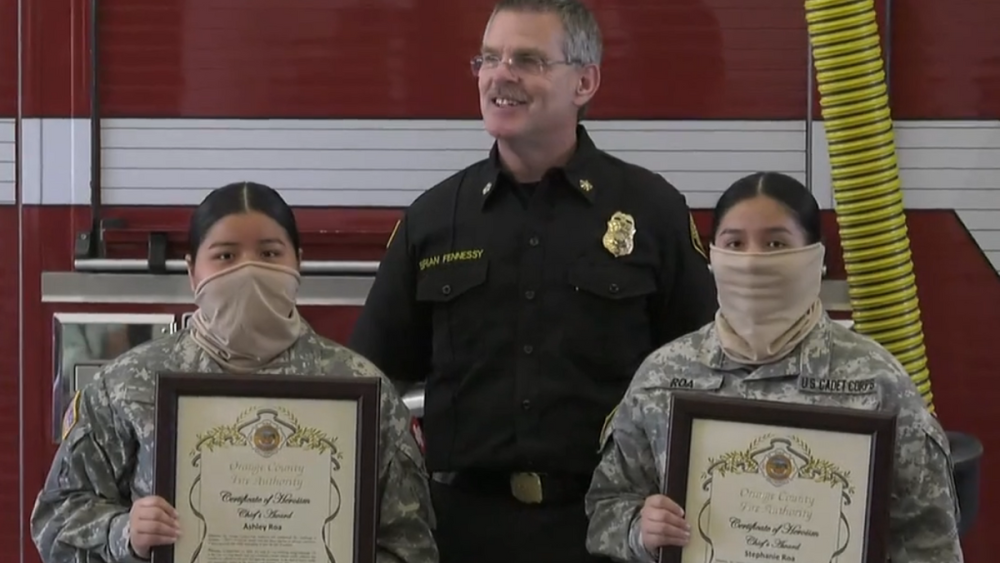 roa sisters award for aiding crash victims orange county fire authority california