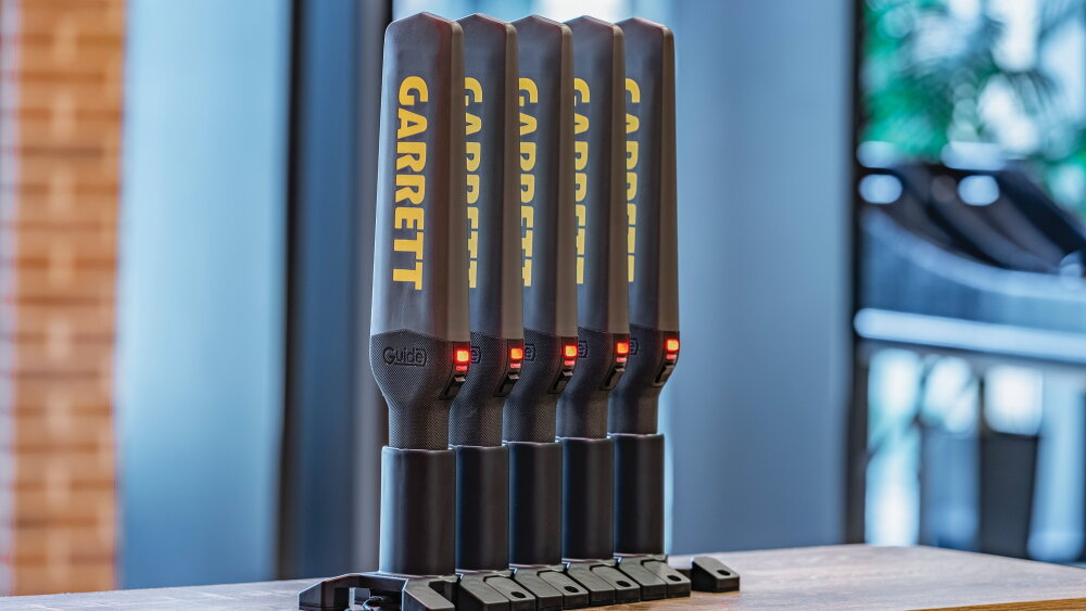 Garrett Guide Garrett updates iconic Super Scanner V hand-held metal detector