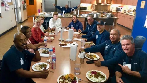 Ποιος τους έμαθε να παραπονιούνται; Πολιτισμική μετάδοση στην πυροσβεστική υπηρεσία