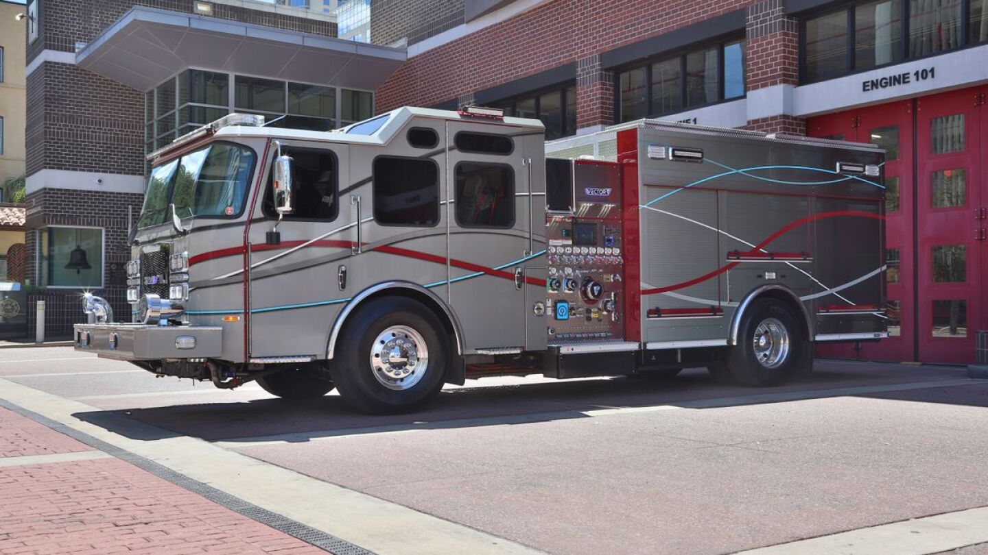 Charlotte,_NC_Fire_Department_Orders_a_Fully-Electric_Vector_Fire_Truck.jpg