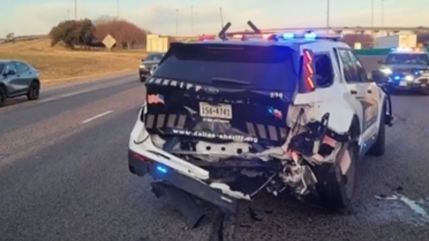 Two Dallas sheriff’s deputies injured in Saturday crash, officials say