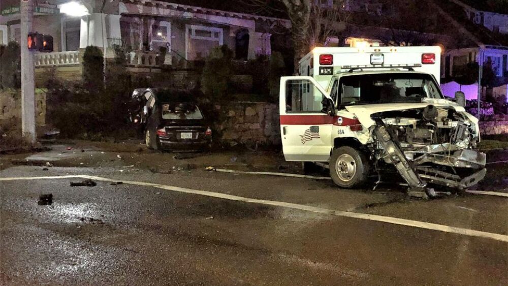 portland amr ambulance crash suspected dui 3 injured