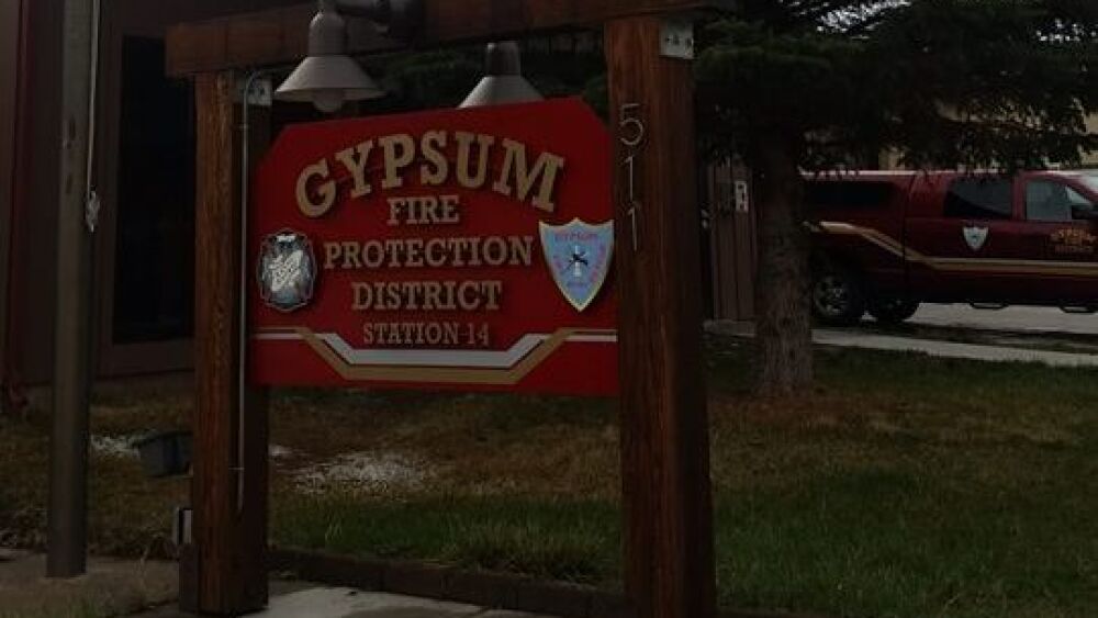 gypsum 12998500_991991357514719_8569917718696007220_n.jpg