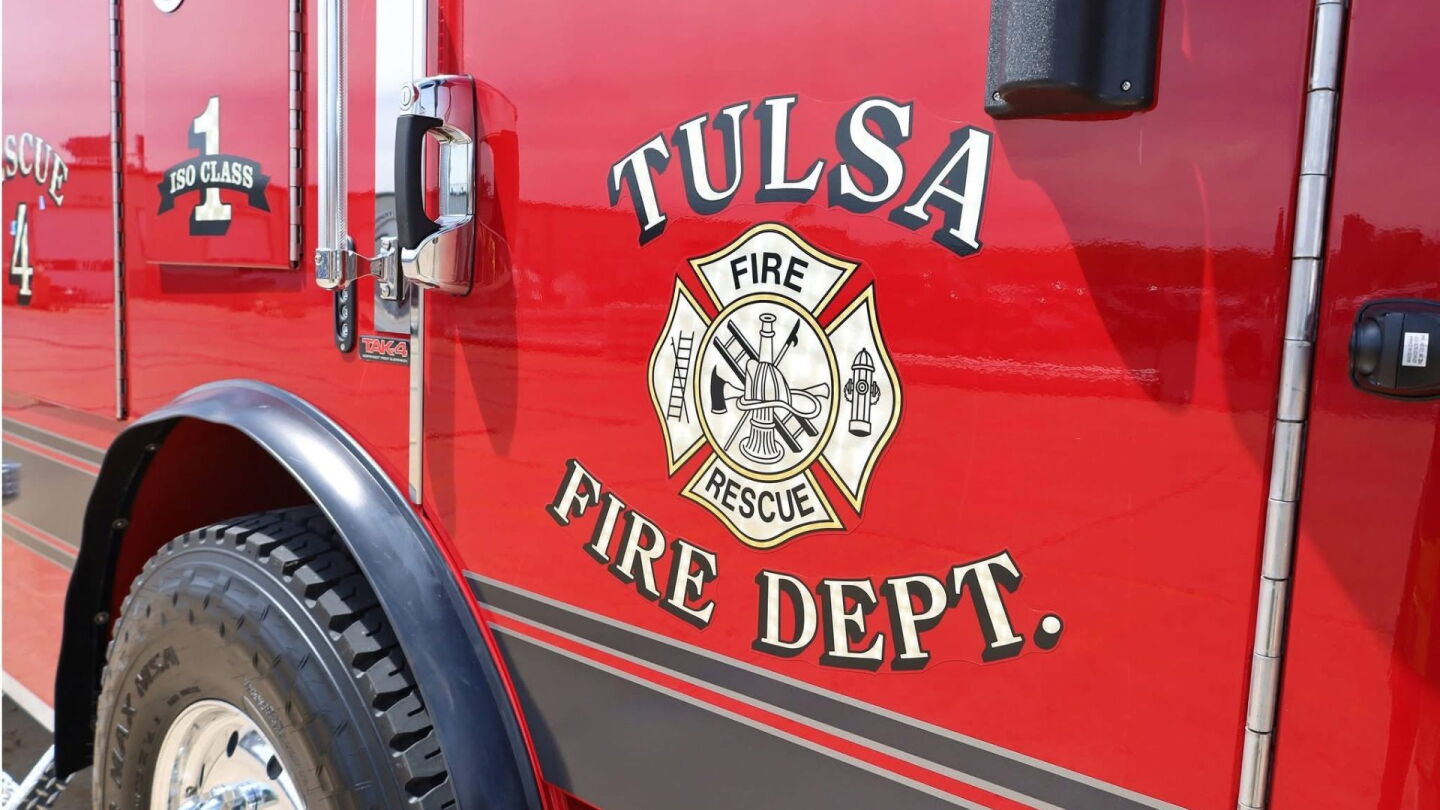 RIC saves Okla. firefighters trapped in warehouse fire