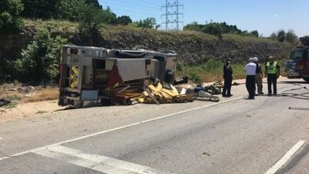 fire-truck-rollover.jpg