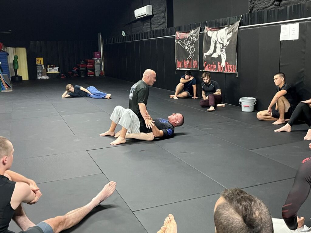 The value of a principle-based approach to defensive tactics training