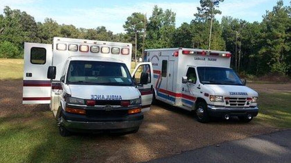 2016-06-ambulances-at-house.jpg