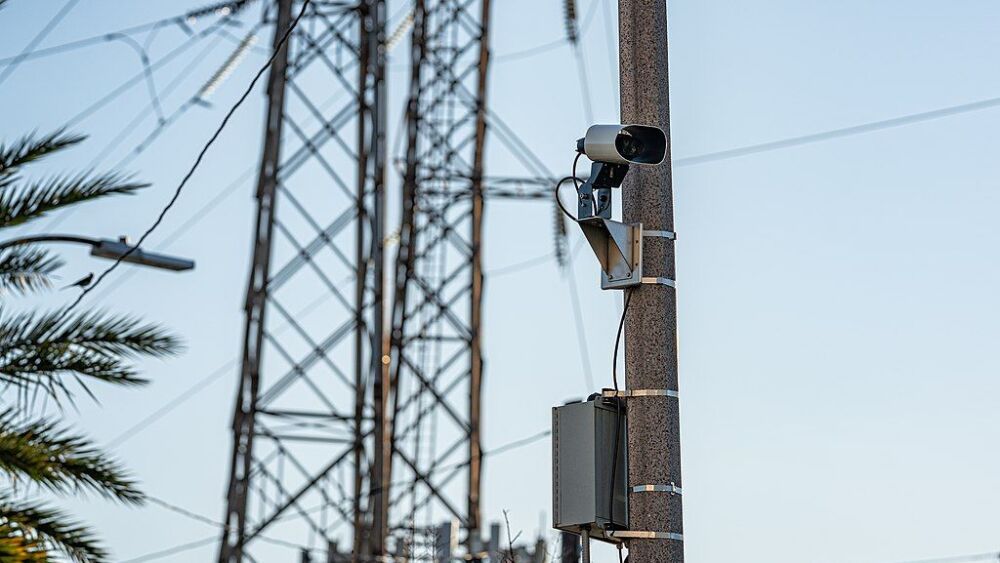 1024px-Automated_License_Plate_Reader_Camera_-_New_Orleans_March_2020.jpg