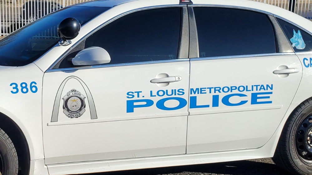 Responder Unit St. Louis police prepare to launch Drone as First Responder unit