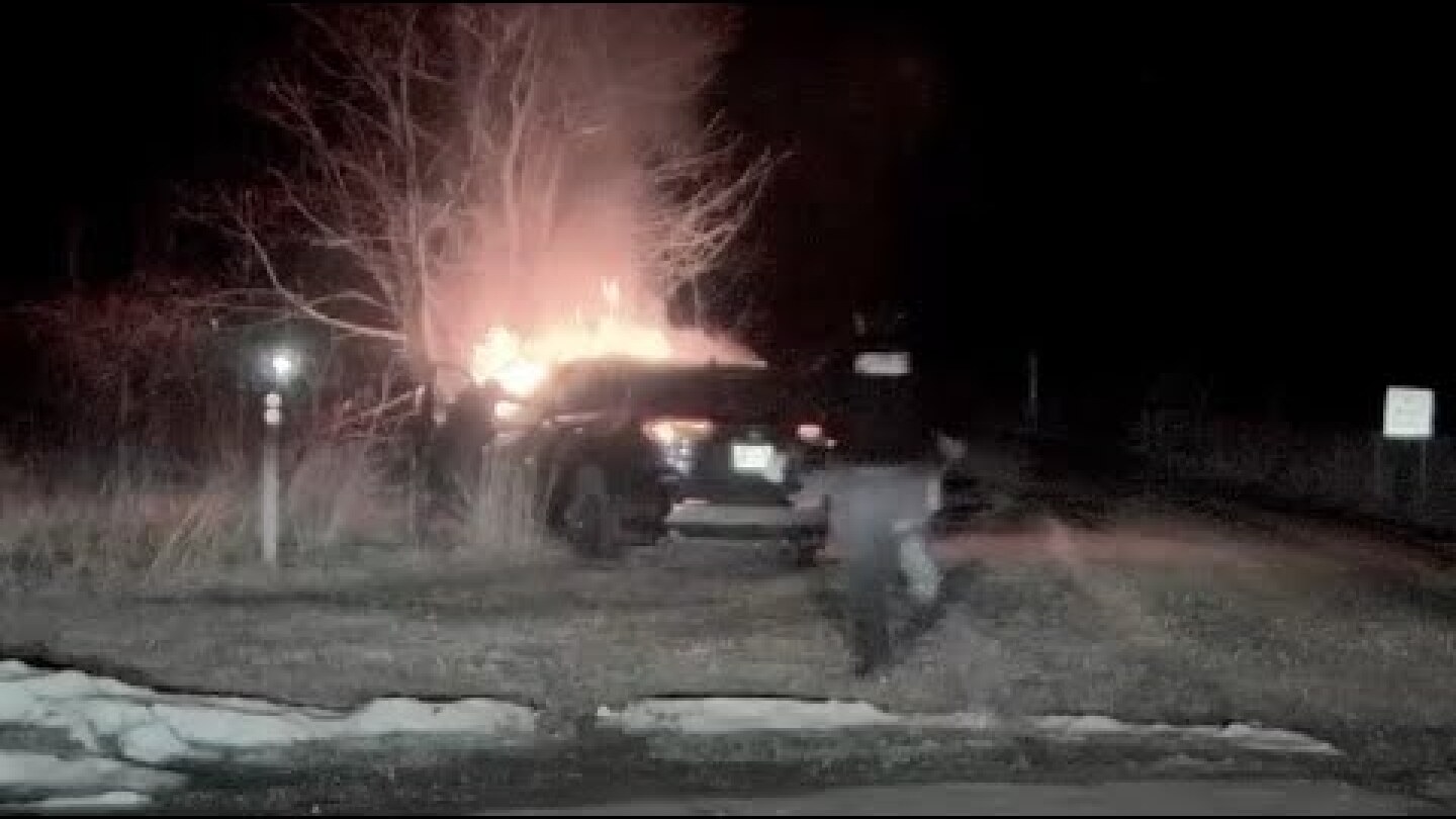 BWC- Wisconsin officers pull woman from vehicle engulfed in flames