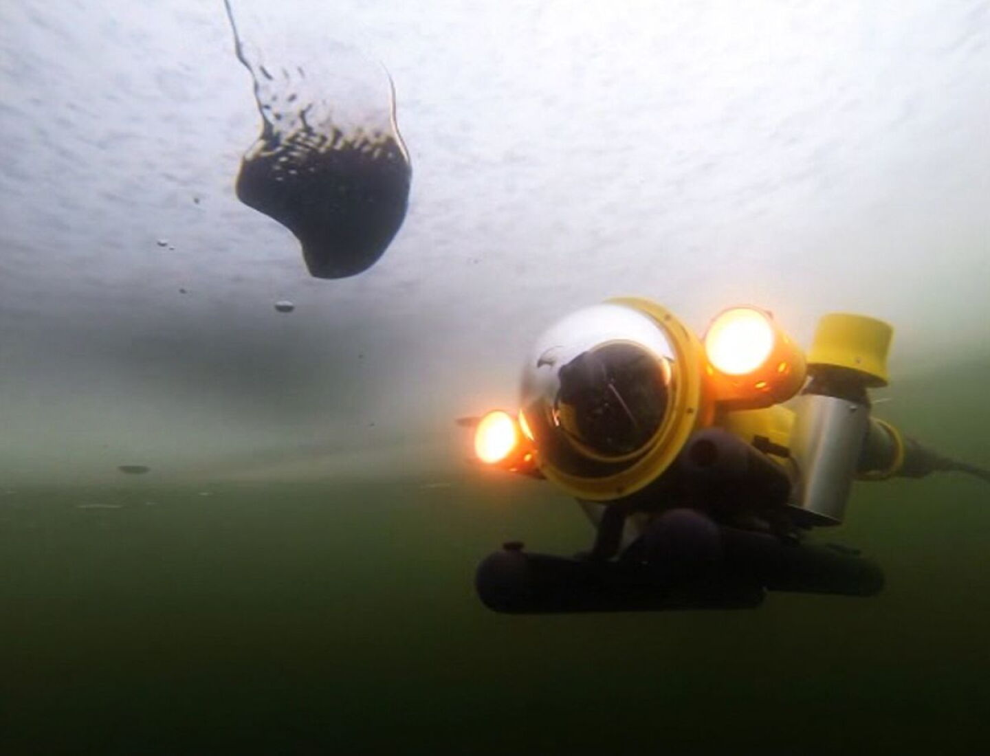Two Rov Dives 4 tools that can make search and recovery operations successful