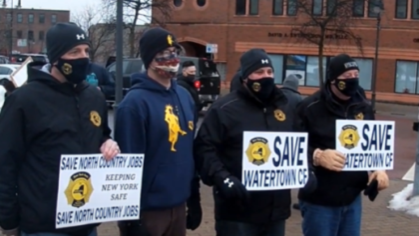 Gov. Cuomo eyeing more NY prison closures over next 2 years