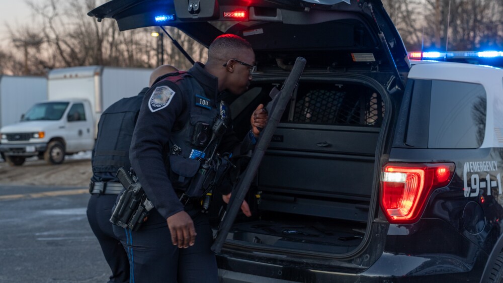 Advanced materials create powerful, lightweight shield for law ...