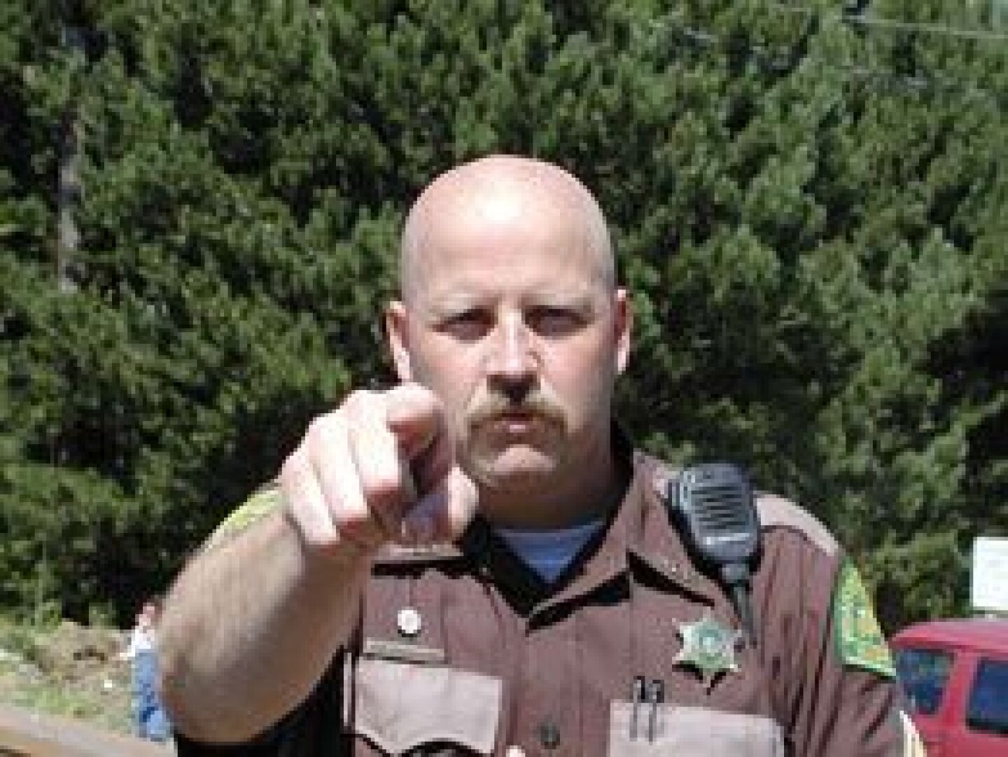 Practical Hand Signs for Patrol